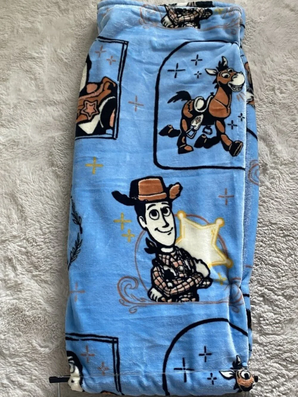 Disney Toy Story 5 Throw Blanket Woody Jessie Buzz Lightyear Bullseye 50” X 70”